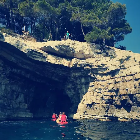 Apartment Cave With Free Parking Pula