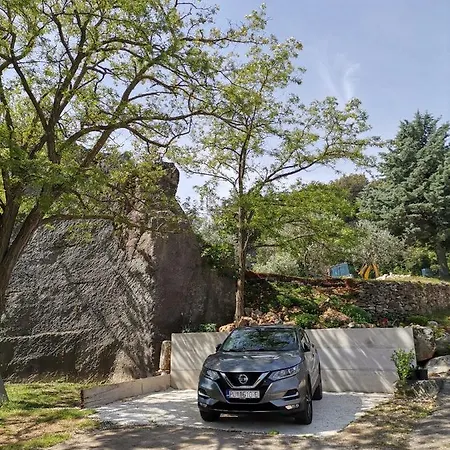 Apartment Cave With A Terrace And Free Parking *